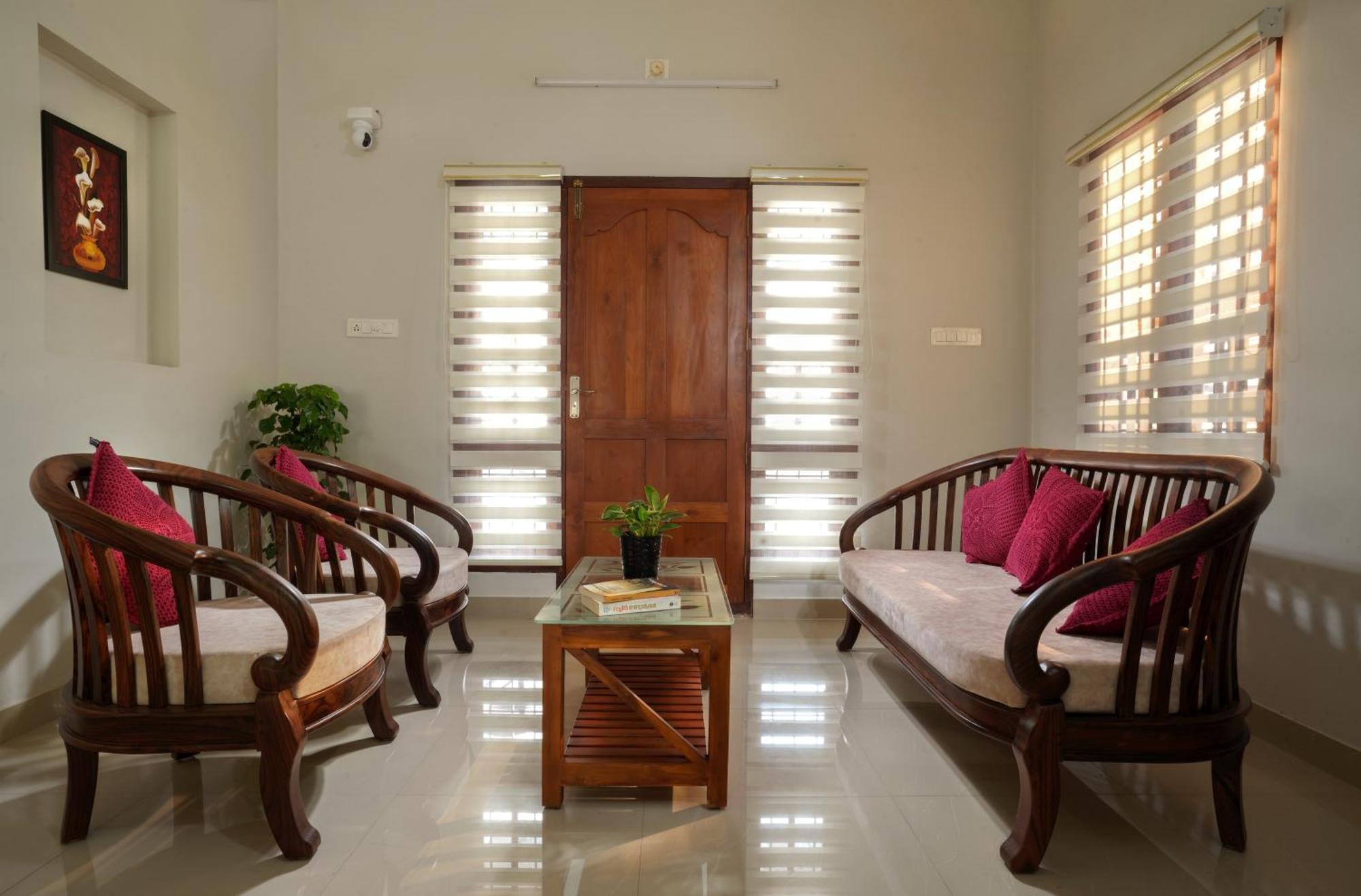Swapna Home Suites Nedumbassery Exterior photo